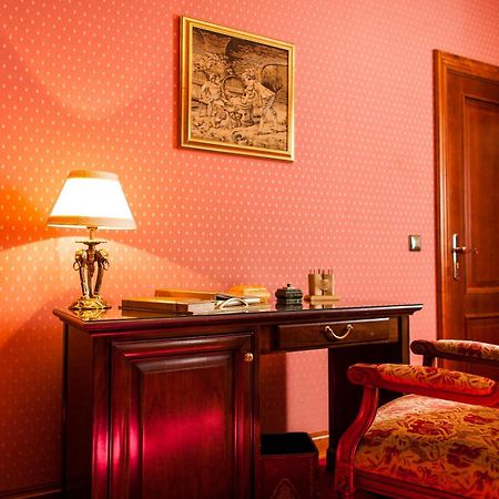 Tb Palace Hotel & Spa Jūrkalne Oda fotoğraf