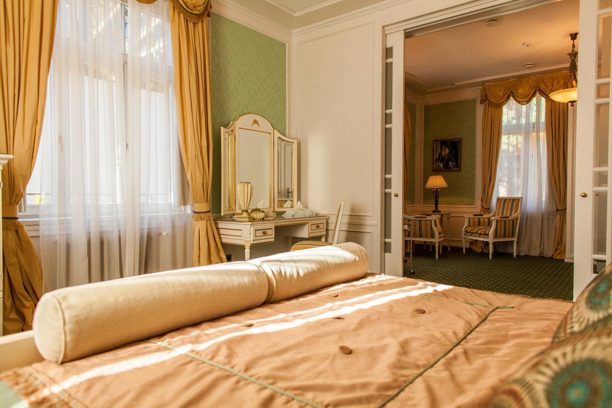 Tb Palace Hotel & Spa Jūrkalne Oda fotoğraf