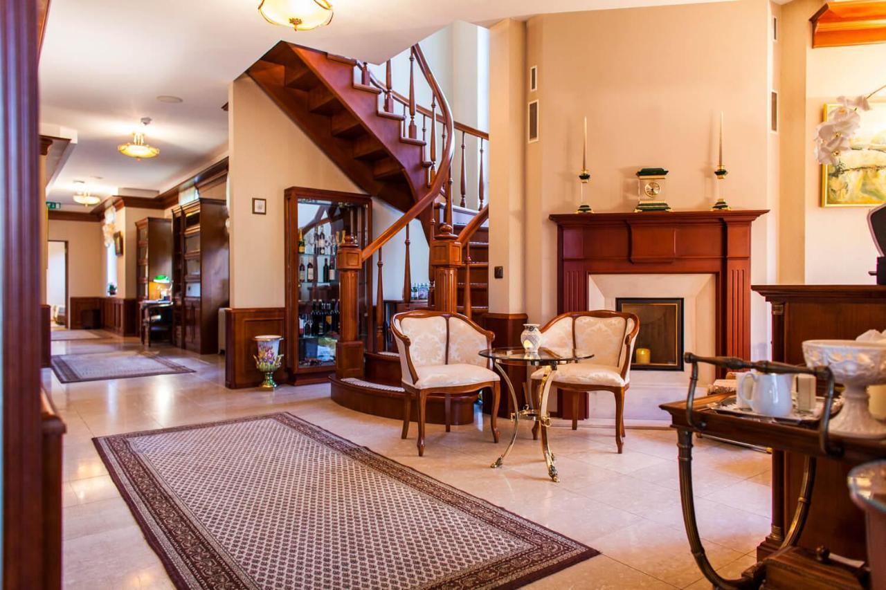 Tb Palace Hotel & Spa Jūrkalne Dış mekan fotoğraf